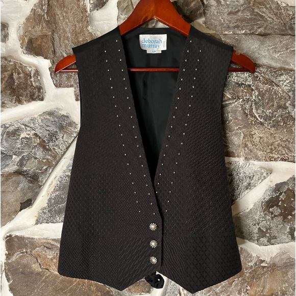 Cute Textured Black Vest - Picture 3 of 3